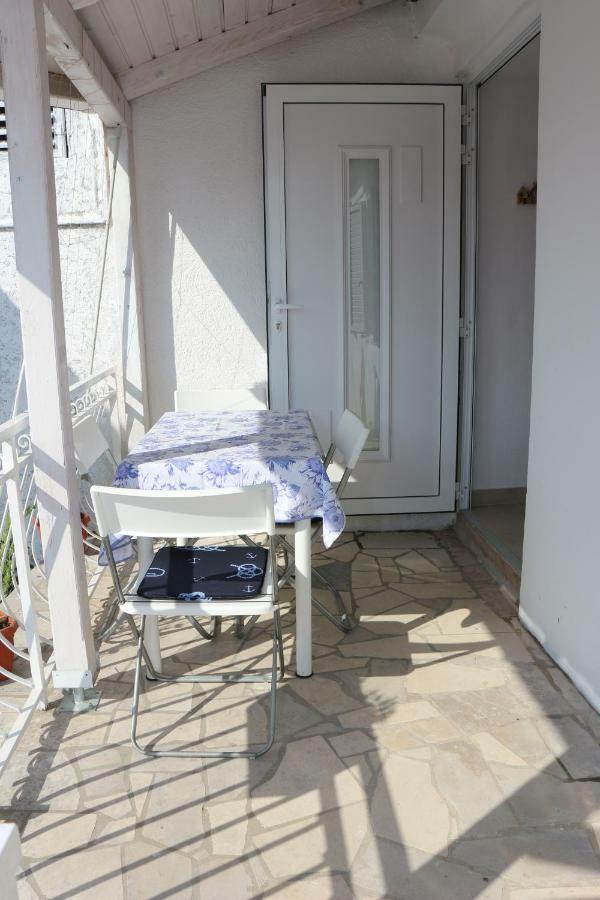 Mimi Apartman Jadranovo Kültér fotó